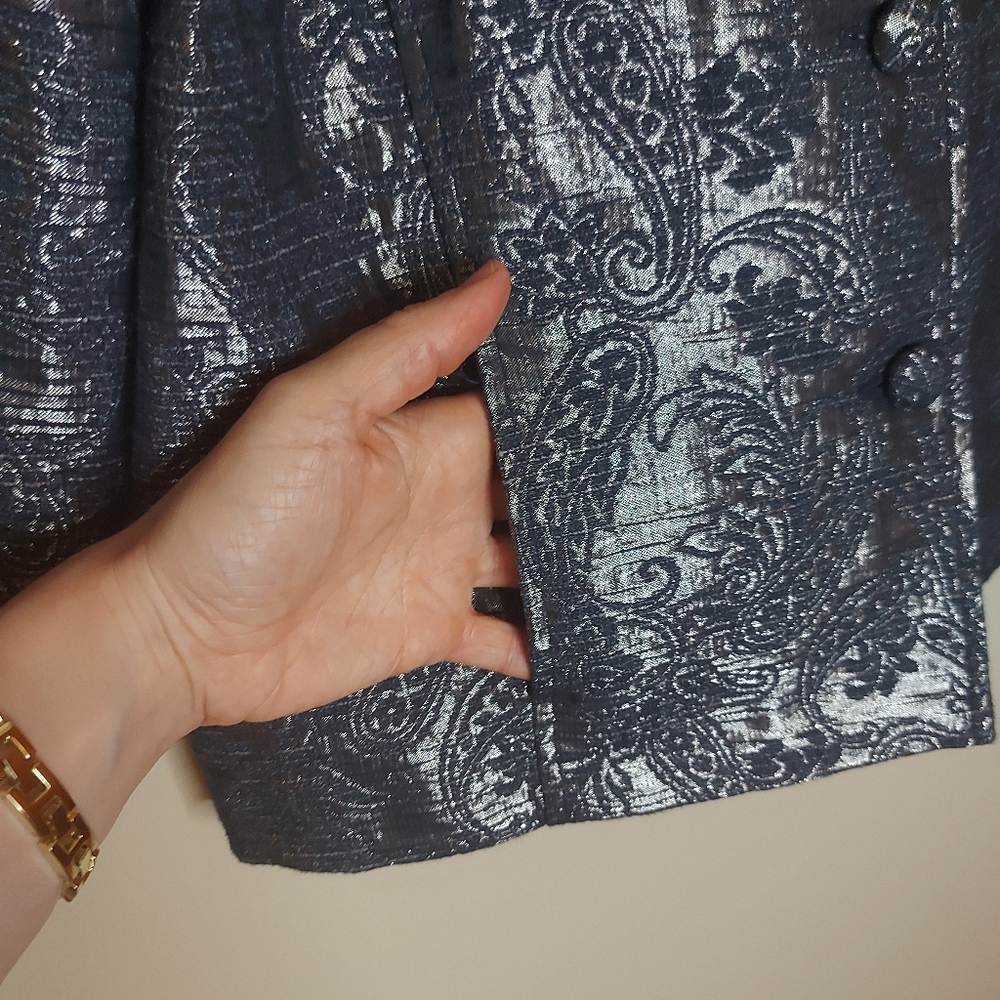Metallic paisley statement jacket - Picture 3 of 6